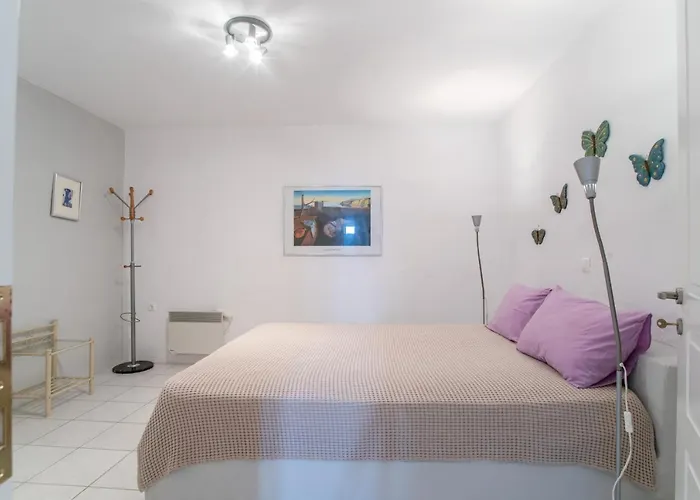 Апартаменты Overlooking Sea Maisonette With Bbq For 7 Ppl Kostos