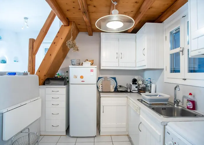 Апартаменты Overlooking Sea Maisonette With Bbq For 7 Ppl *