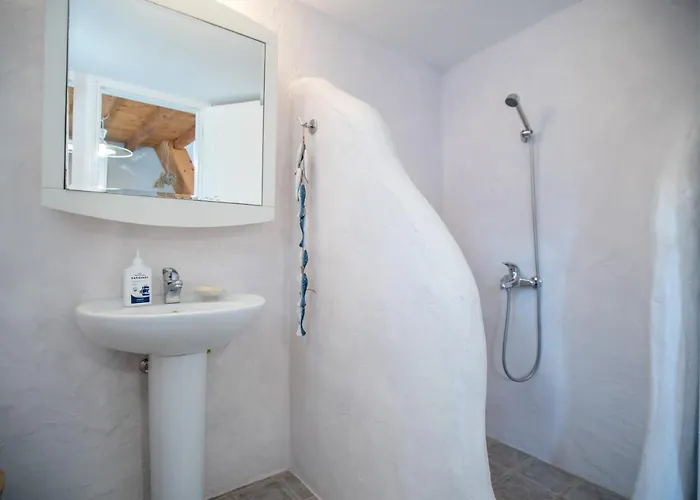 Апартаменты Overlooking Sea Maisonette With Bbq For 7 Ppl *