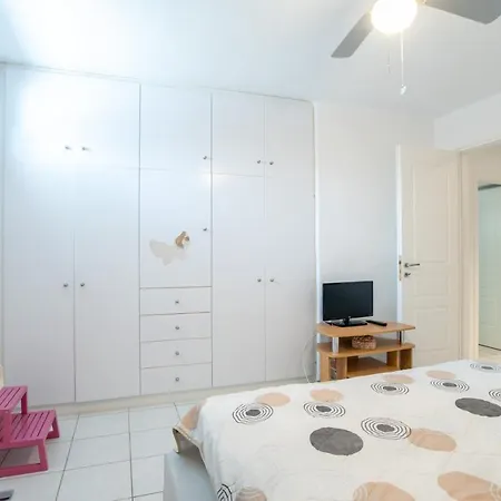 דירה Overlooking Sea Maisonette With Bbq For 7 Ppl *